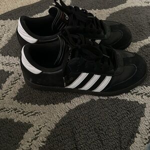 Boys Adidas sambas size 4